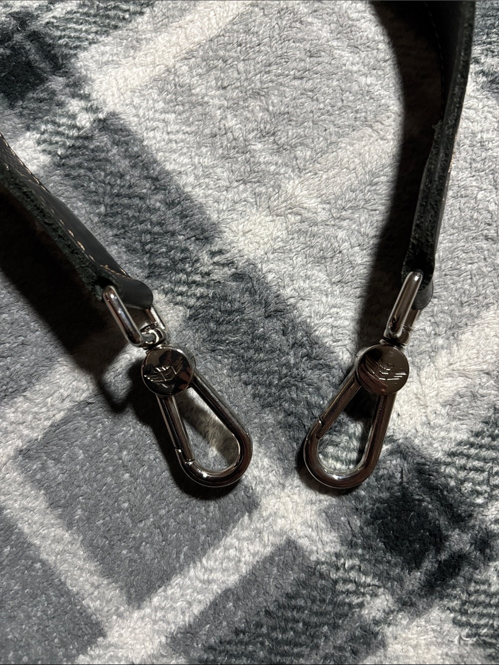 Consuela Black Pebbled Leather Adjustable Strap with Contrast Stitching - Picture 3 of 4
